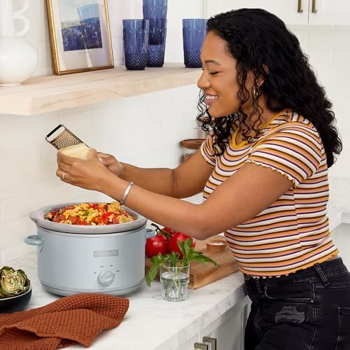 Crock-Pot 4.5 Quart Manual Slow Cooker – Macaroon Blue HQAO